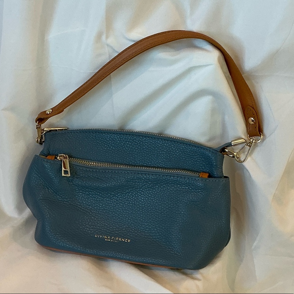 Divina Firenze Italian Leather Shoulder Bag - Light Blue & Tan - Gold Hardware